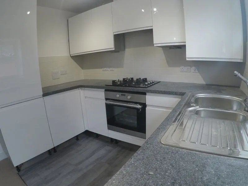 Lowther Road, Bournemouth BH8 8NG, photo 2