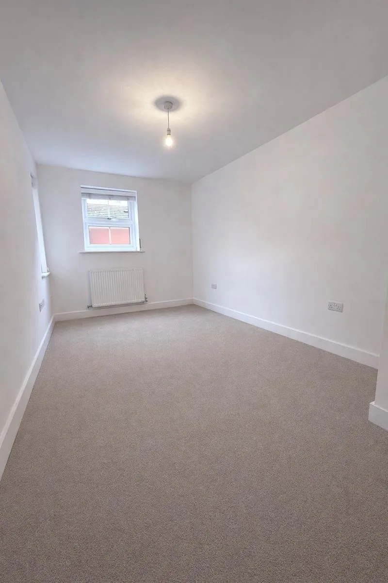 Lowther Road, Bournemouth BH8 8NG, photo 8