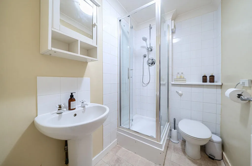 Lansdowne Road, Purley CR8 2PJ, photo 10
