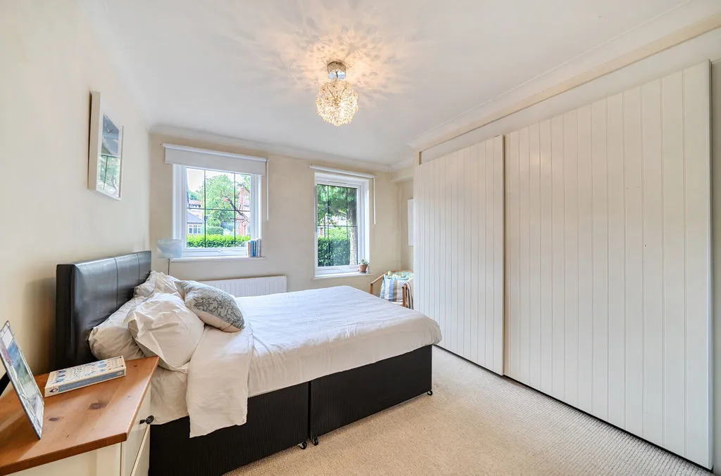 Lansdowne Road, Purley CR8 2PJ, photo 8