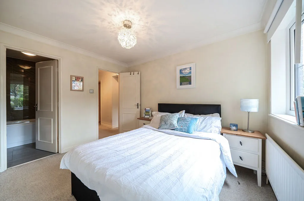 Lansdowne Road, Purley CR8 2PJ, photo 7