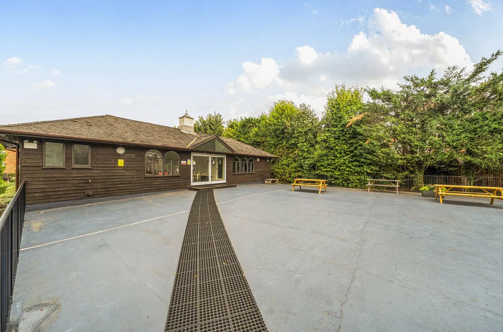 Lansdowne Road, Purley CR8 2PJ, photo 12