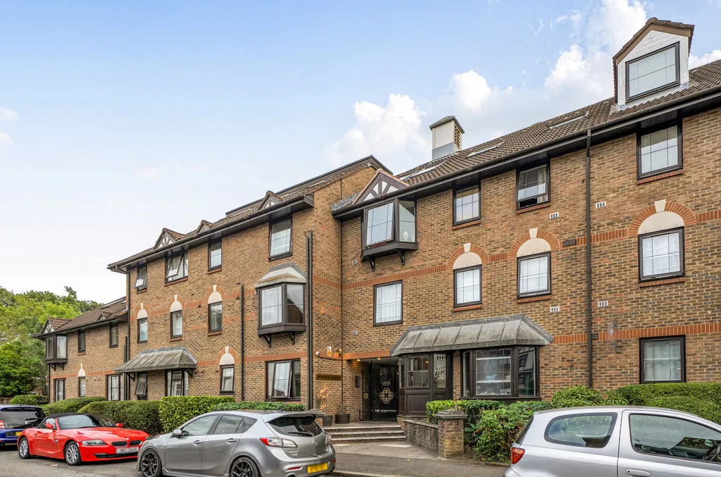 Lansdowne Road, Purley CR8 2PJ, photo 15