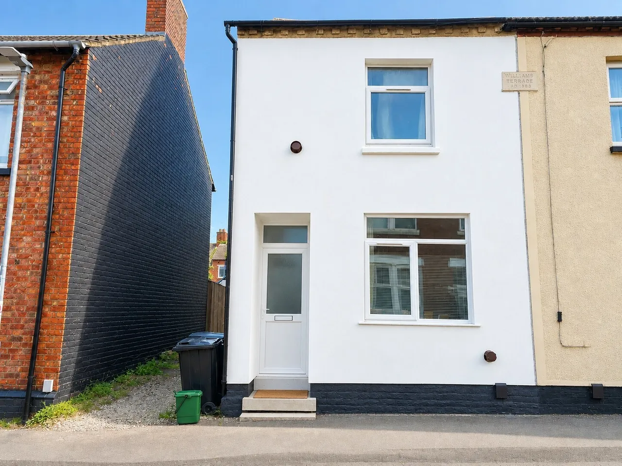 3 bed house for sale — Pemberton Street, Rushden