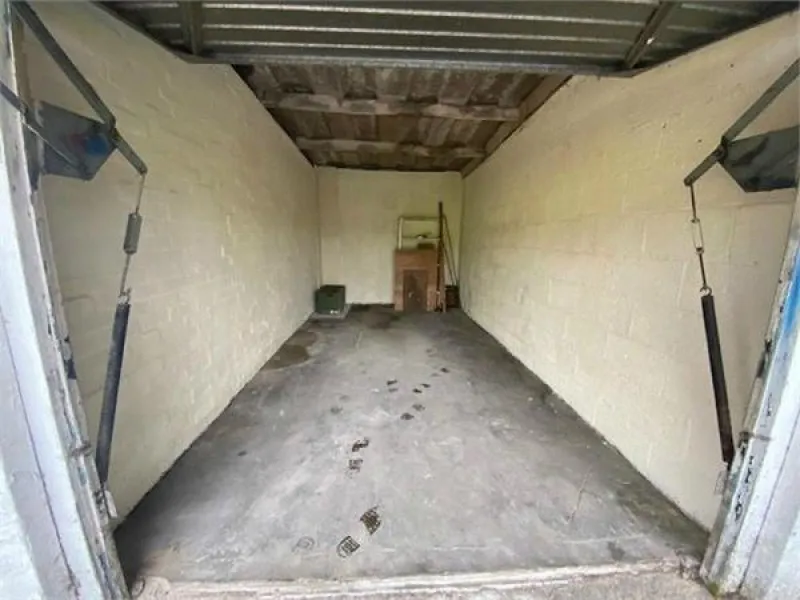 Northumberland Avenue, Isleworth, Middlesex, photo 2