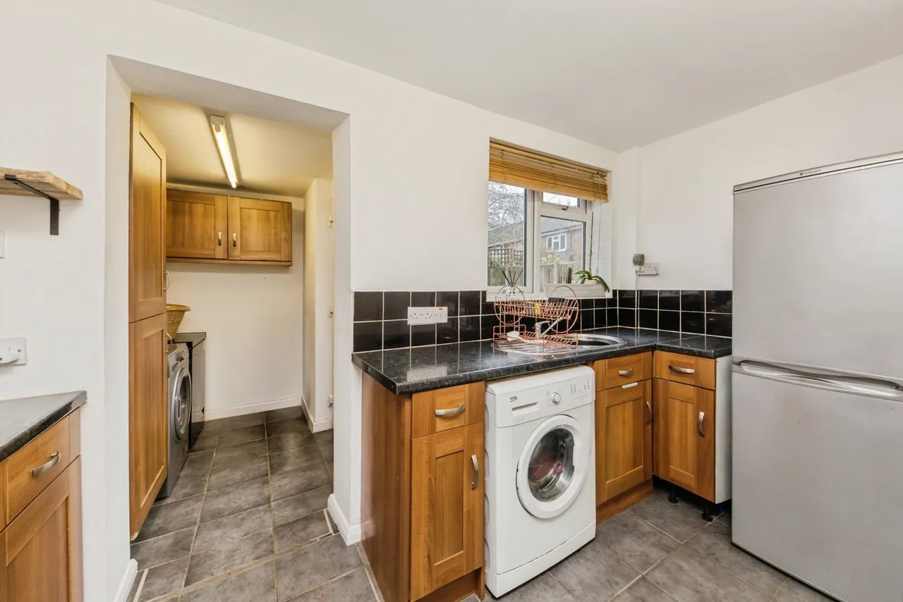 Dover Road, Macclesfield, SK10, photo 8