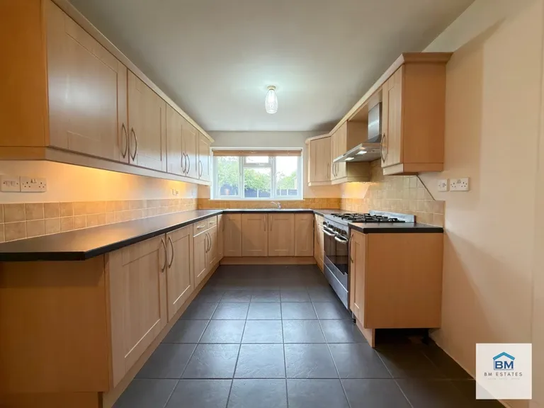 Fallowfield Road, Leicester, LE5 6LQ, photo 4