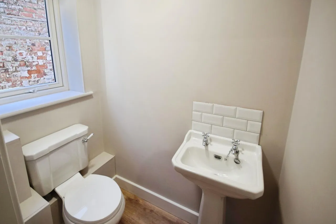 Church Road, Old Bolingbroke, PE23, photo 15