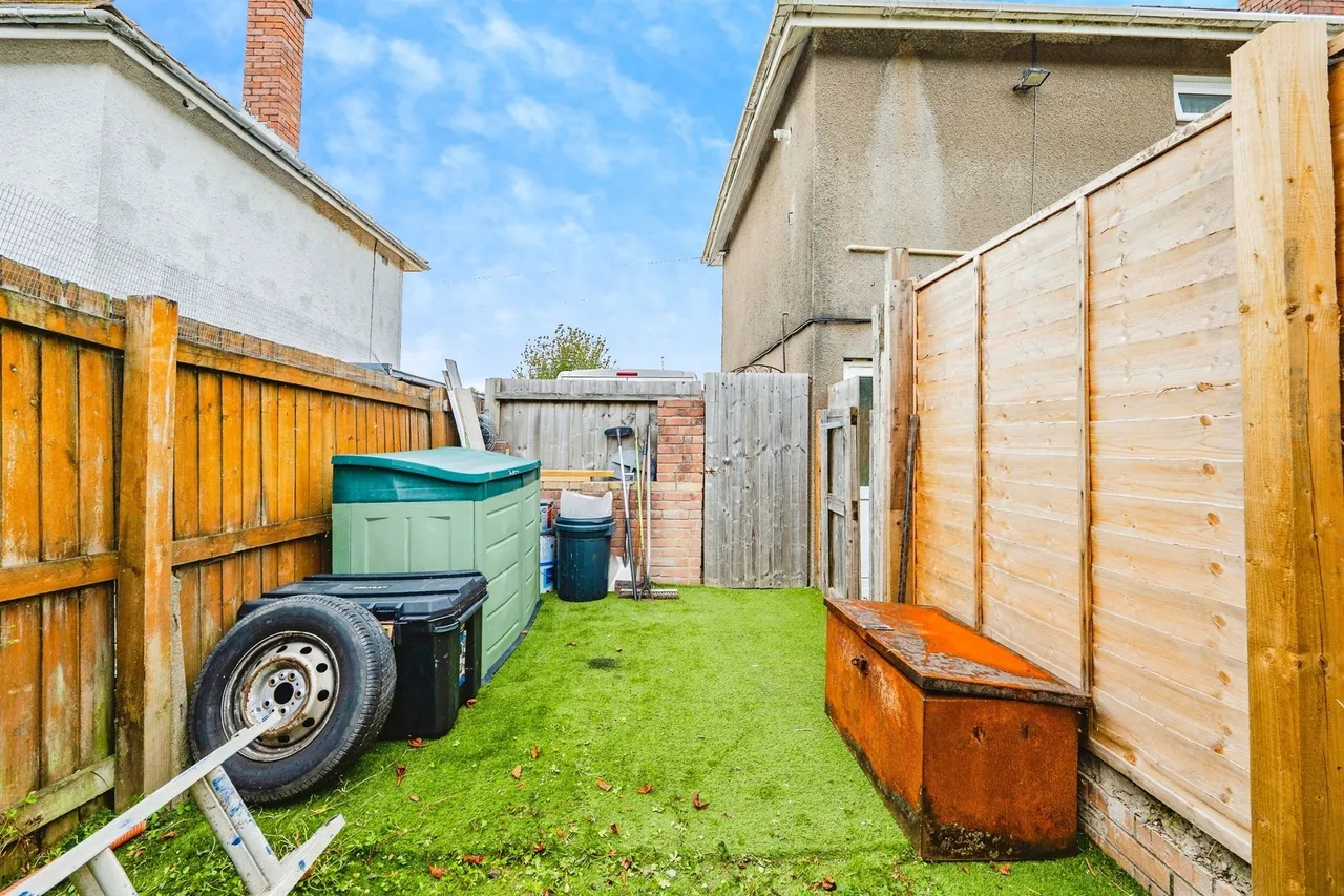 Claude Road, Barry, CF62, photo 6