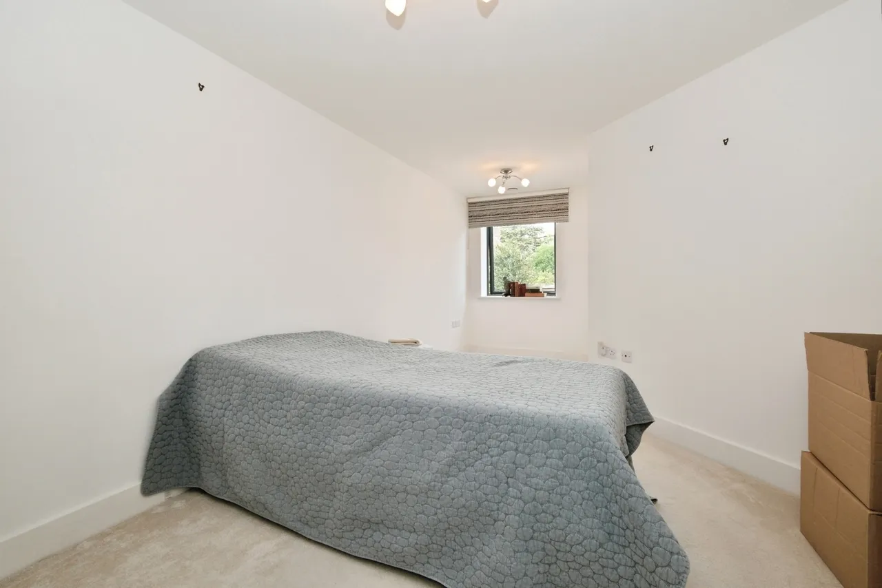 St. Margarets Way, Midhurst, GU29, photo 9