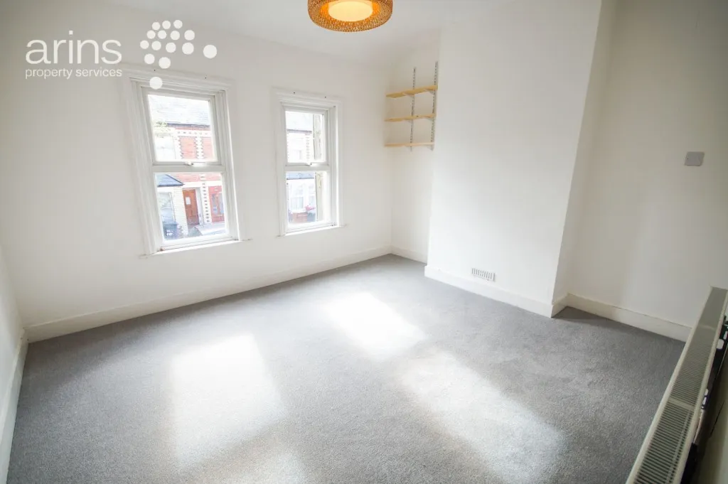 Pitcroft Avenue, Reading, RG6, photo 8