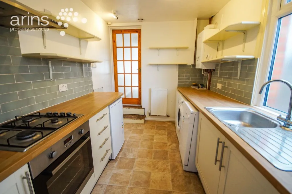 Pitcroft Avenue, Reading, RG6, photo 6