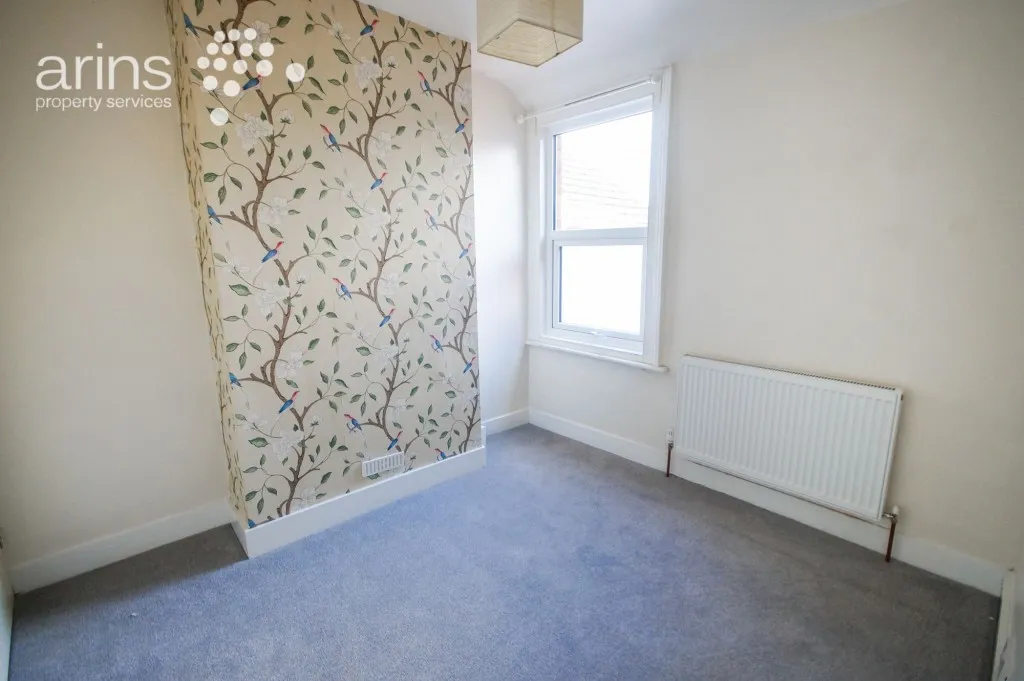 Pitcroft Avenue, Reading, RG6, photo 9