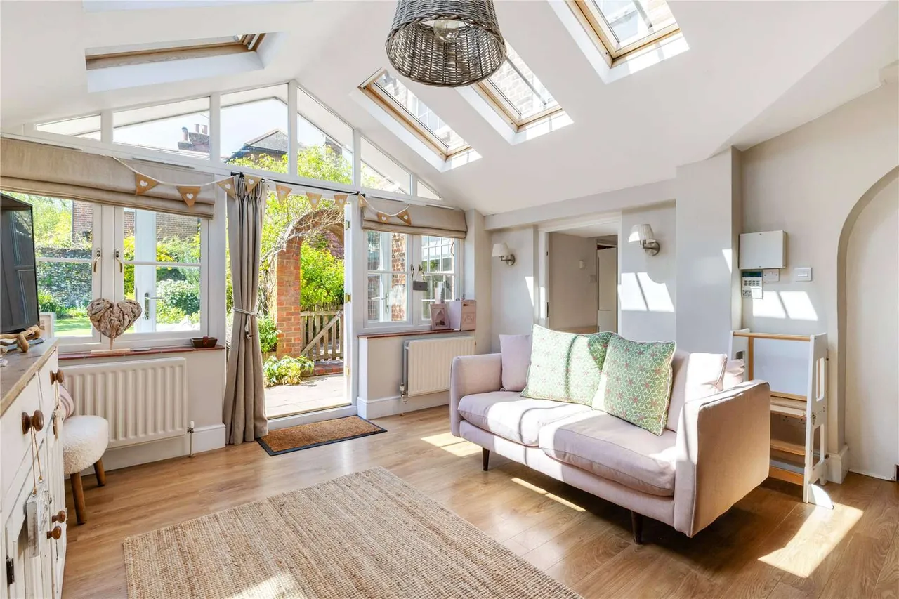 Deanway, Chalfont St. Giles, Buckinghamshire, HP8 4JH, photo 9