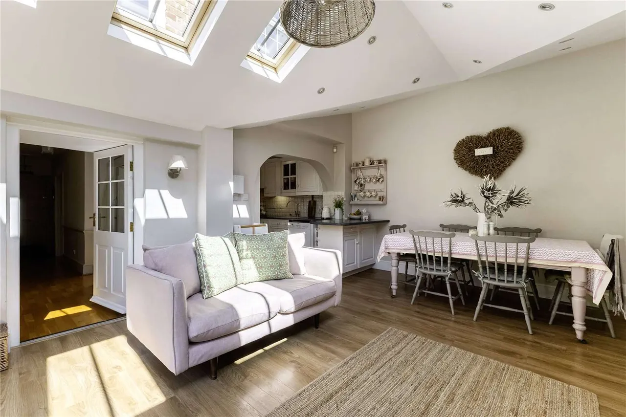 Deanway, Chalfont St. Giles, Buckinghamshire, HP8 4JH, photo 10