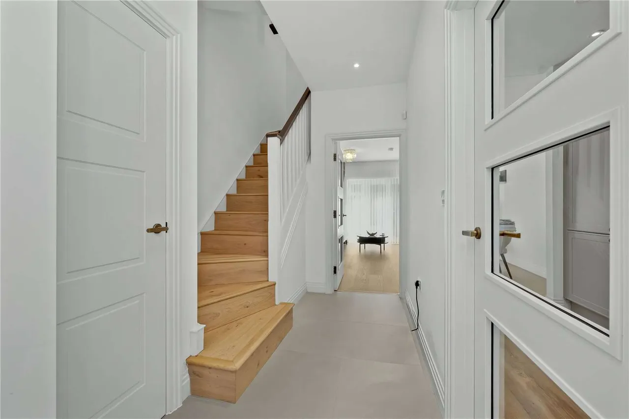 Martin Avenue, Ascot, SL5, photo 2