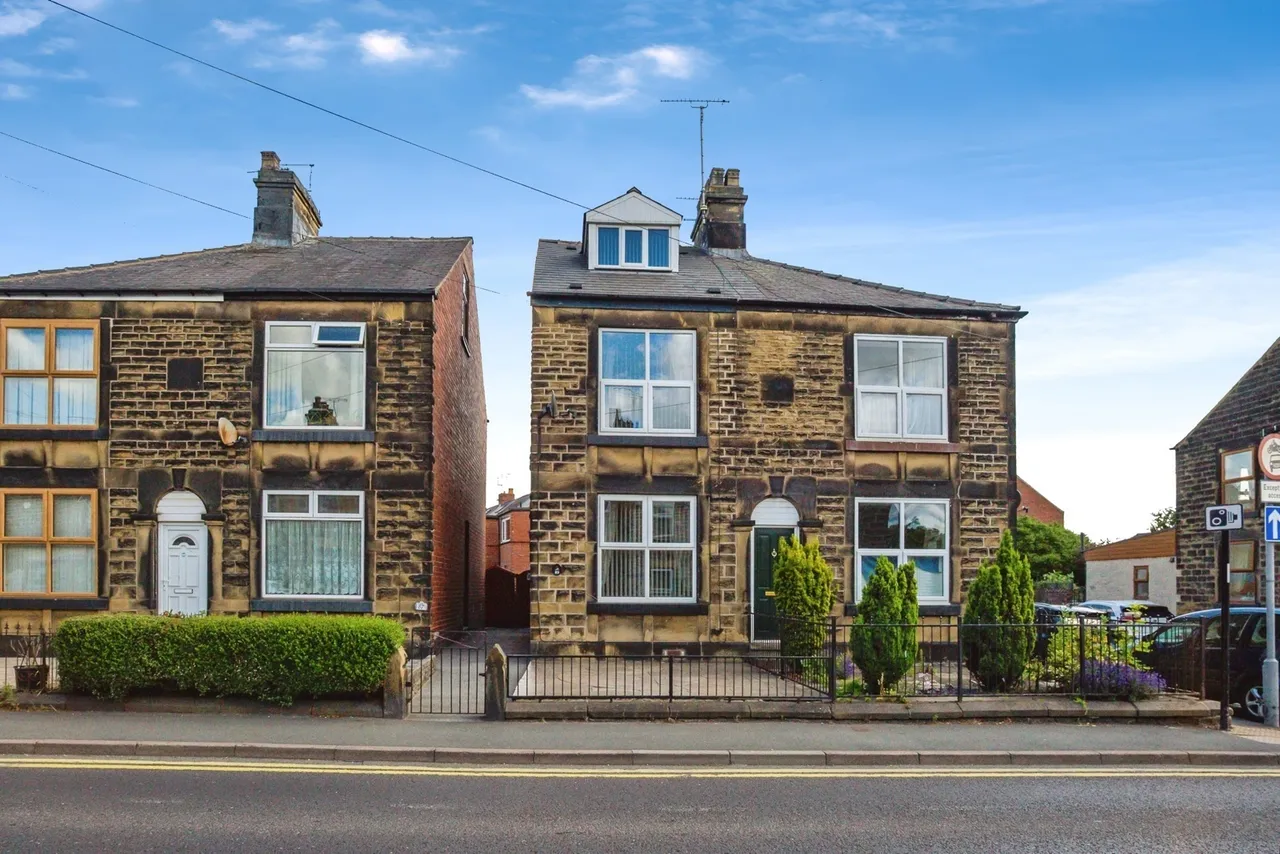3 bed house for sale — The Common, Ecclesfield, Sheffield, South Yorkshire, S35