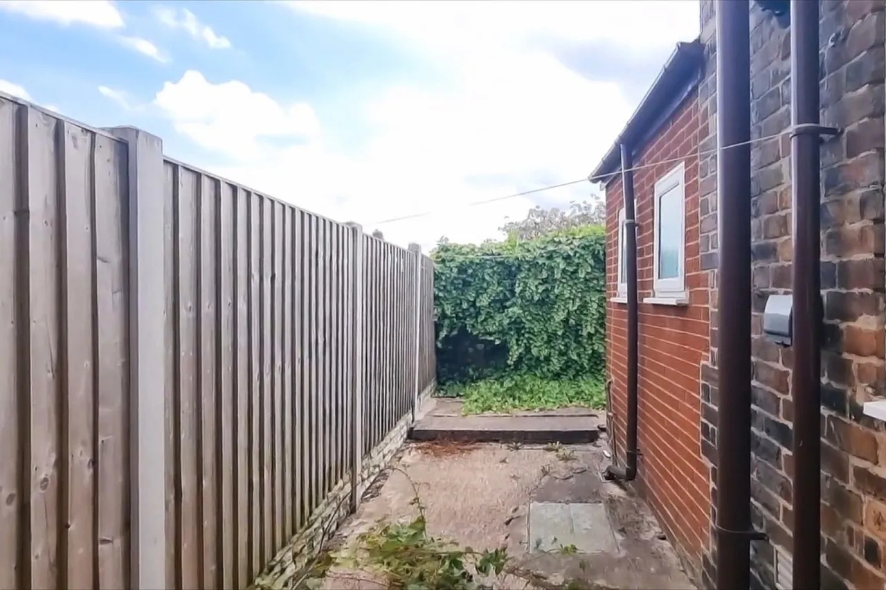 Turner Street, Birches Head, Stoke-on-Trent, photo 10