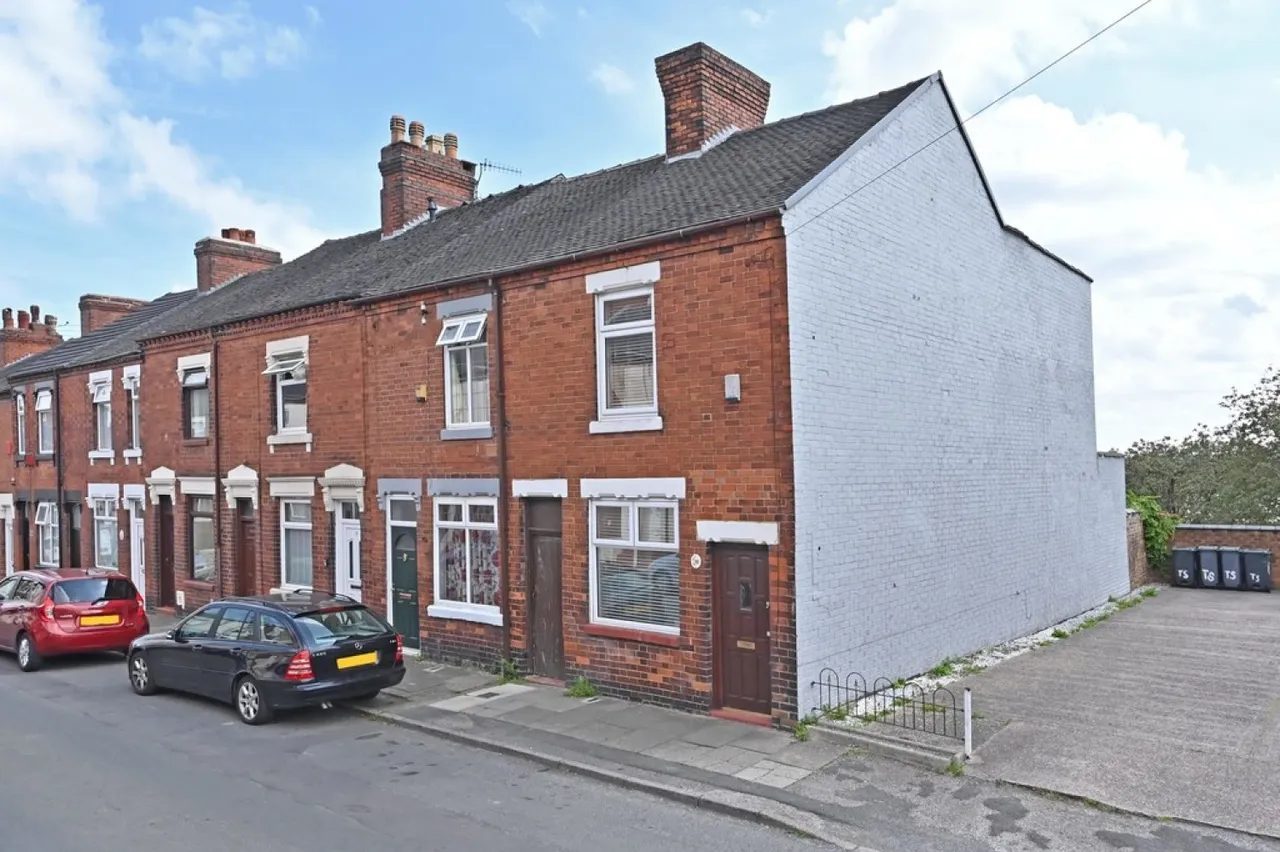 2 bed house for sale — Turner Street, Birches Head, Stoke-on-Trent
