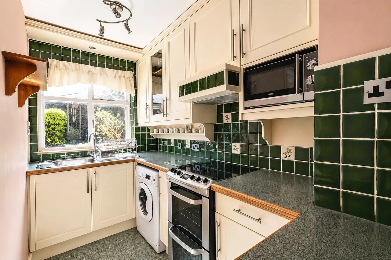 Grove Place, Minehead, TA24, photo 5