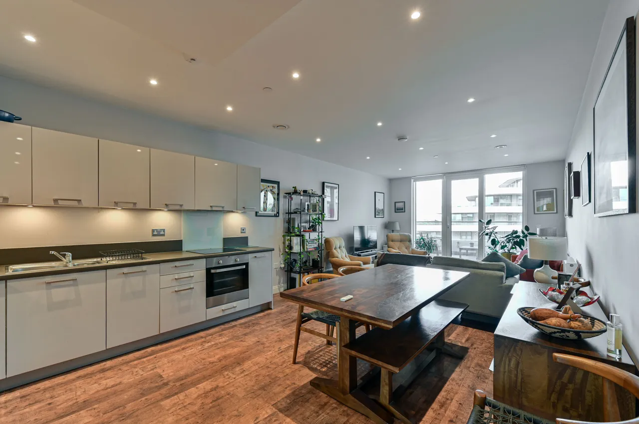 Apartment 84, Valetta House, 336 Queenstown Road, London, photo 5