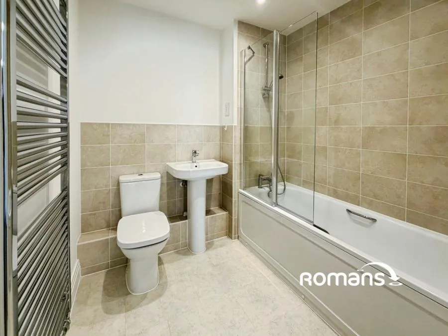 Canitz Way, Winchester, SO22, photo 11