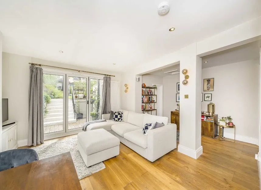 Ferndale Road, Clapham, SW4, photo 3