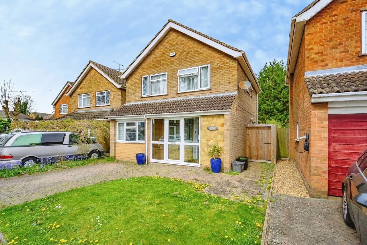 Sutton Gardens, LUTON, Bedfordshire, LU3, photo 15