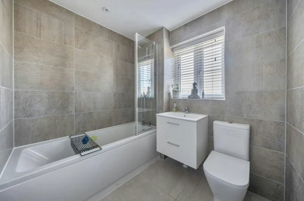Colliers Gardens, Backwell, BS48, photo 17
