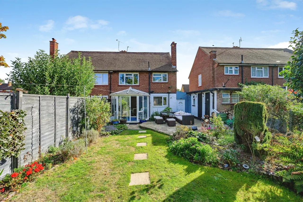 Coates Way, Watford, WD25, photo 15