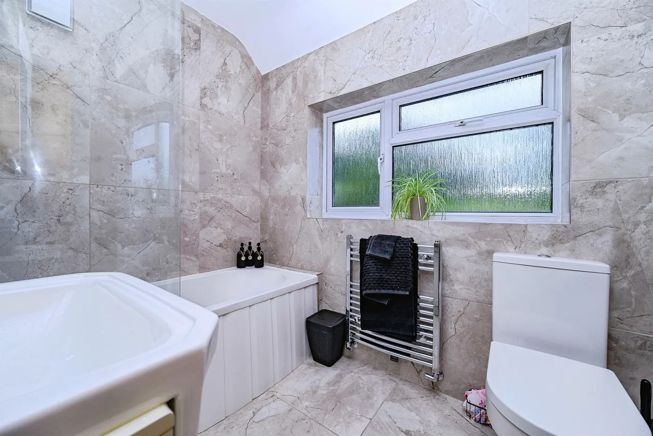 Coates Way, Watford, WD25, photo 11