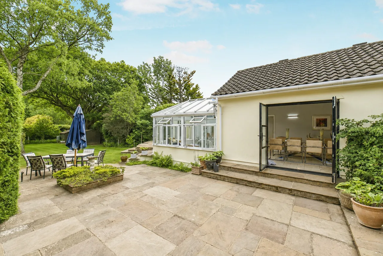 Forest Lane, East Horsley, KT24, photo 8