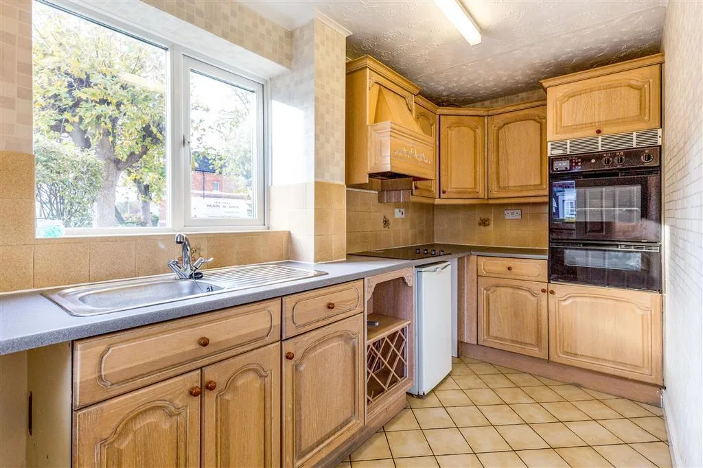 Cornwall Road, Kettering, NN16, photo 6