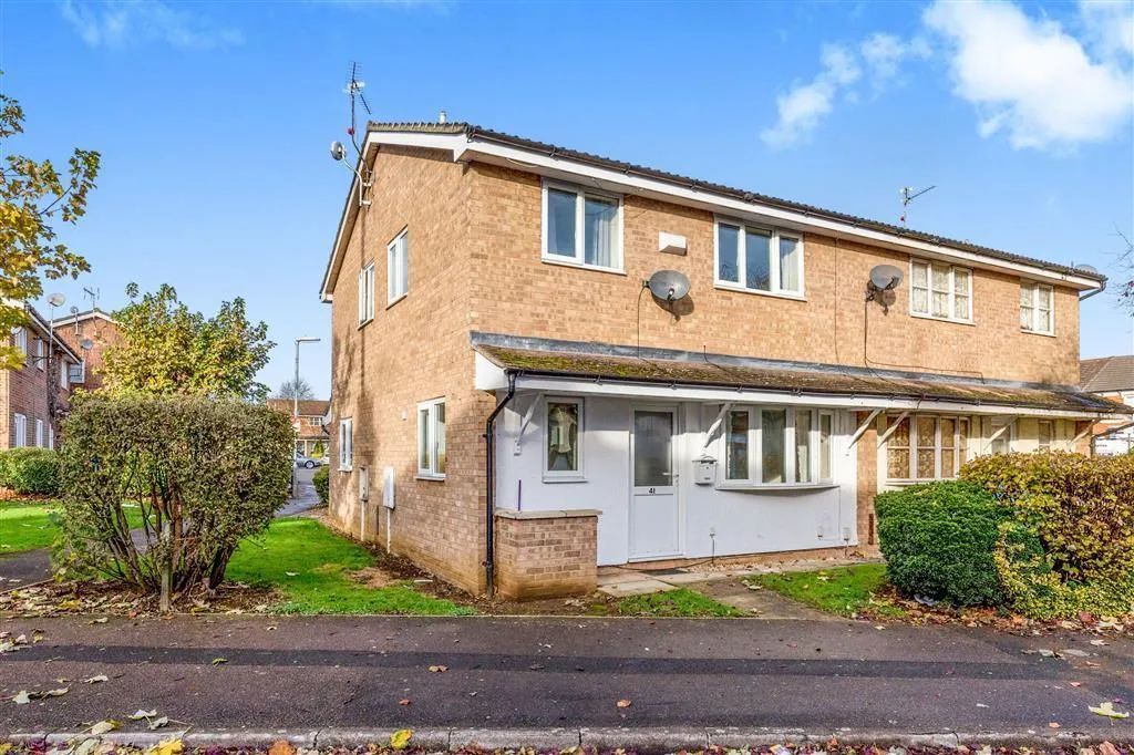 Cornwall Road, Kettering, NN16, photo 3