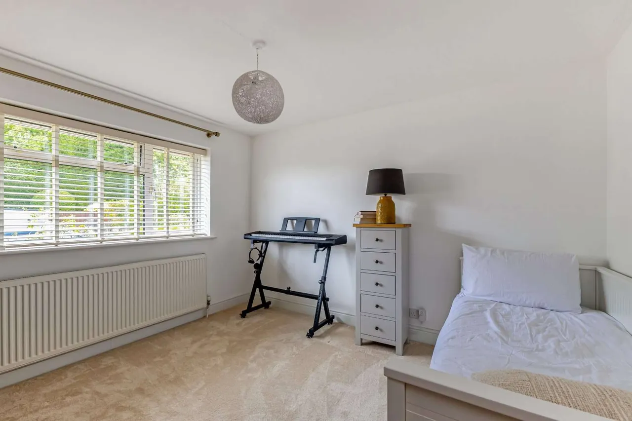 High View Close, Marlow, Buckinghamshire, SL7 3QN, photo 12