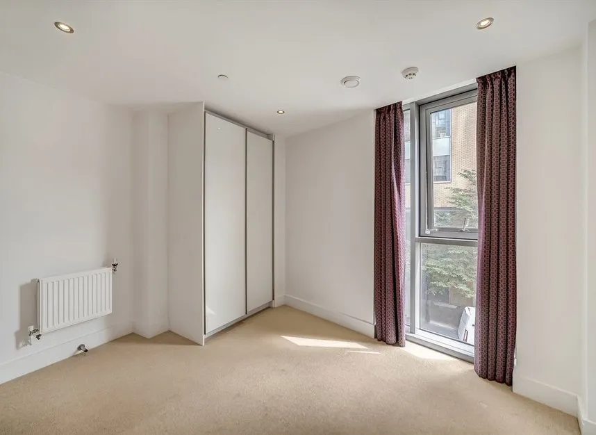 Uxbridge Road, Ealing, W5, photo 5