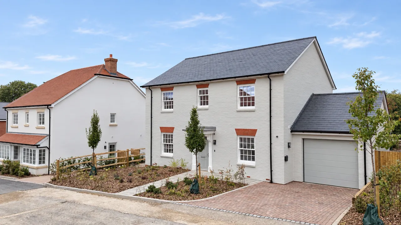 Furzedown Road, Kings Somborne, Stockbridge, Hampshire, SO20 6NL, photo 3