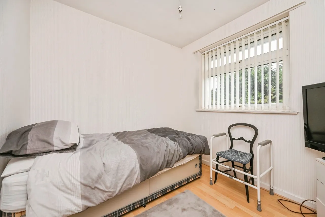 Honey Hall Road, Liverpool, L26, photo 13