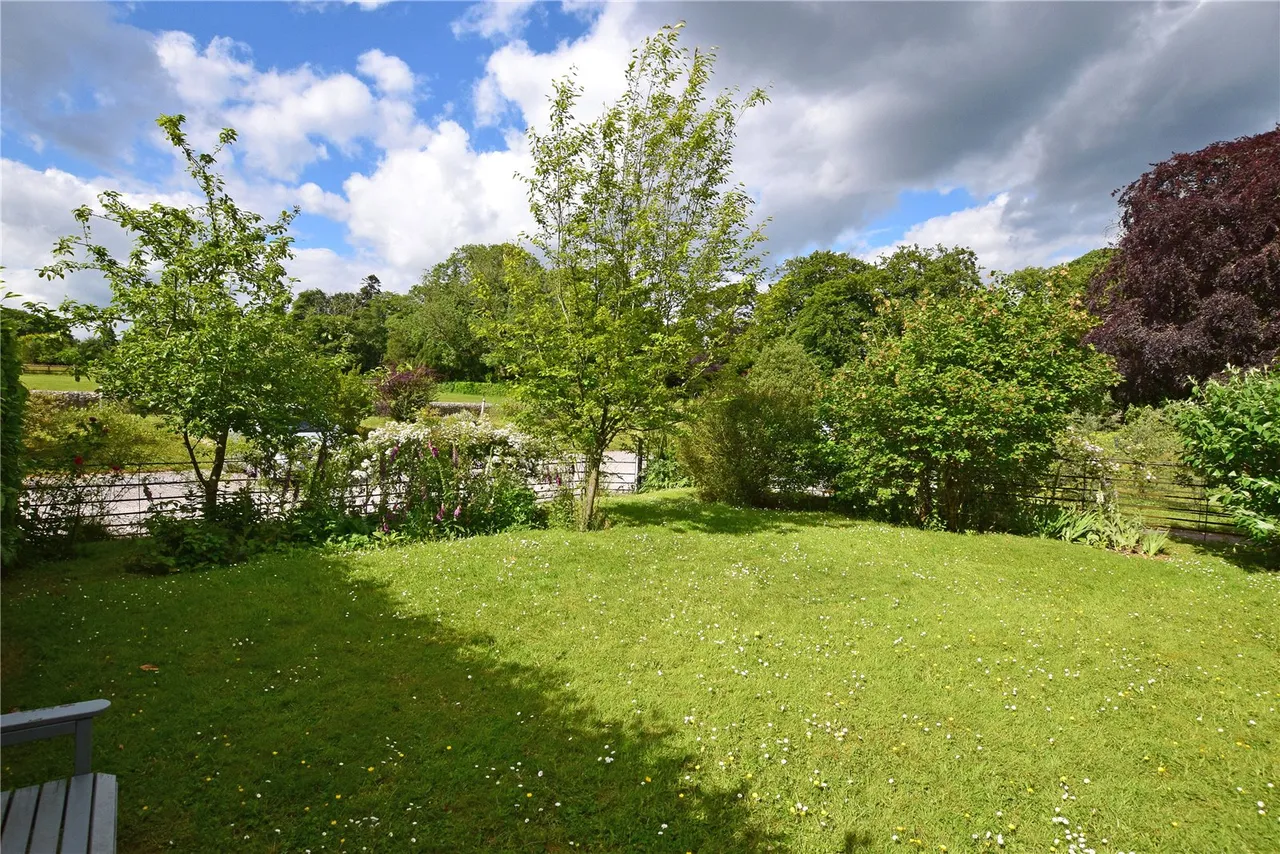 Stable Courtyard, Rousdon, Lyme Regis, Devon, DT7 3RA, photo 11