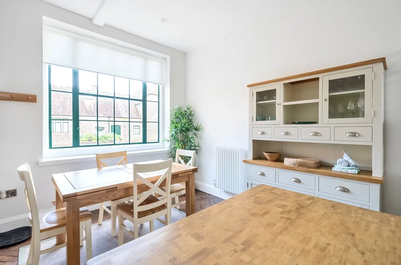 Stable Courtyard, Rousdon, Lyme Regis, Devon, DT7 3RA, photo 8