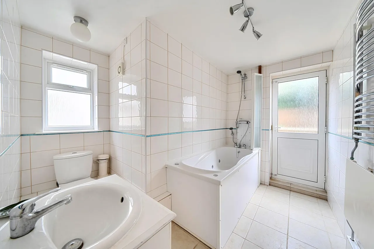 Felday Road, SE13, photo 10