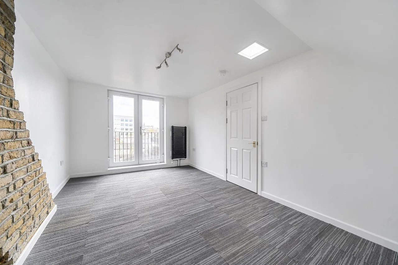 Felday Road, SE13, photo 16