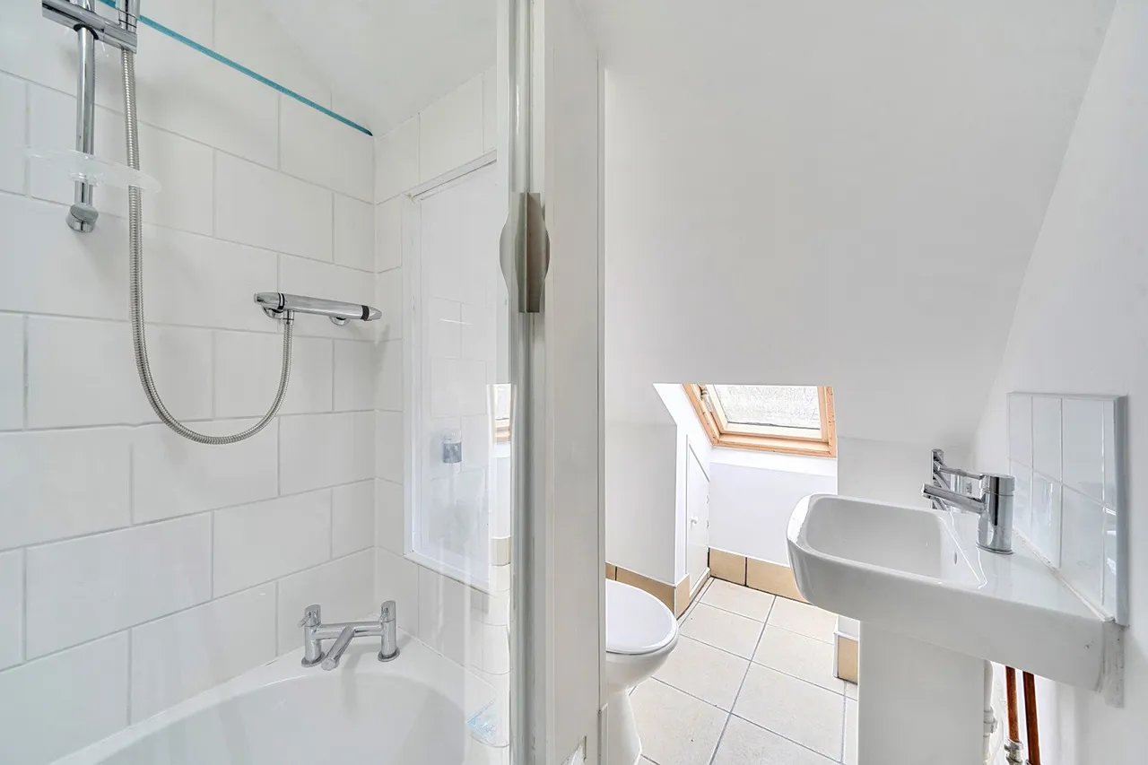 Felday Road, SE13, photo 12