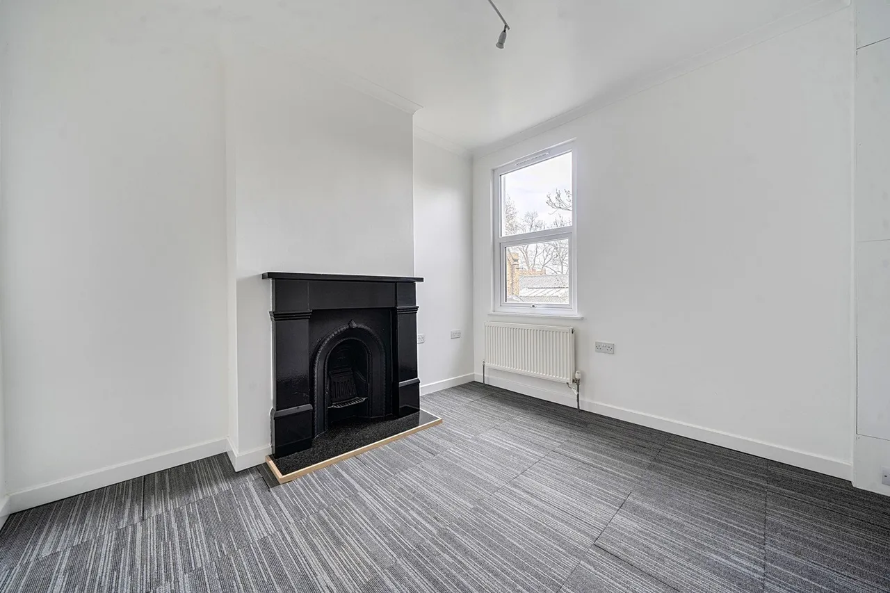 Felday Road, SE13, photo 14
