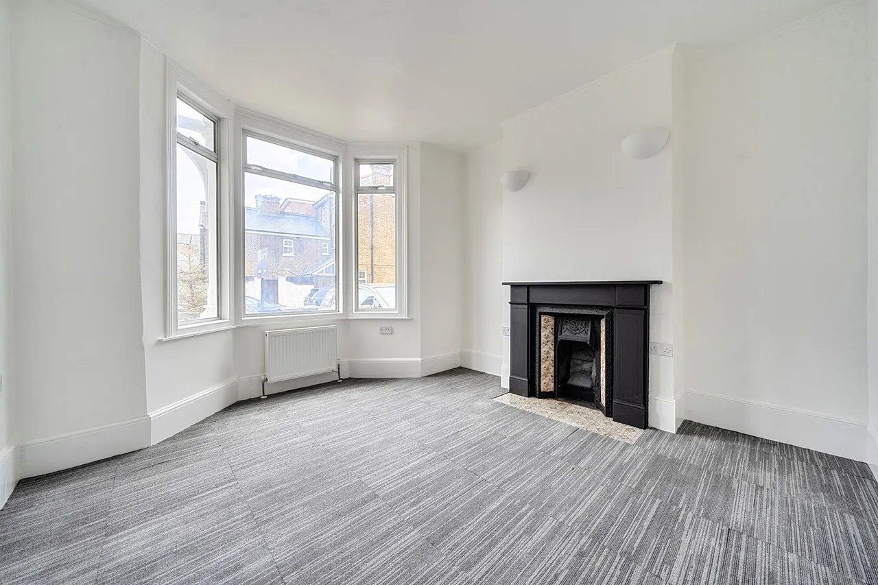 Felday Road, SE13, photo 4