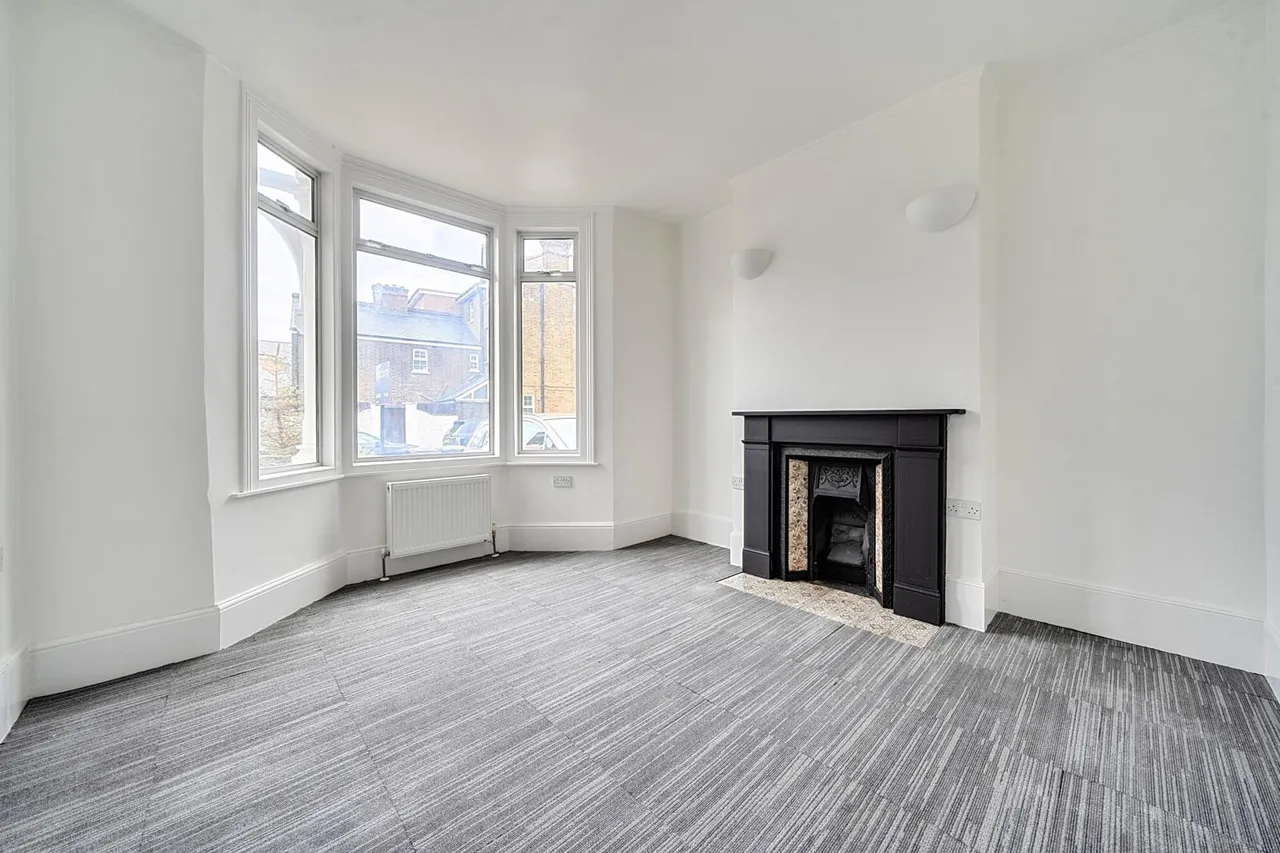 Felday Road, SE13, photo 4