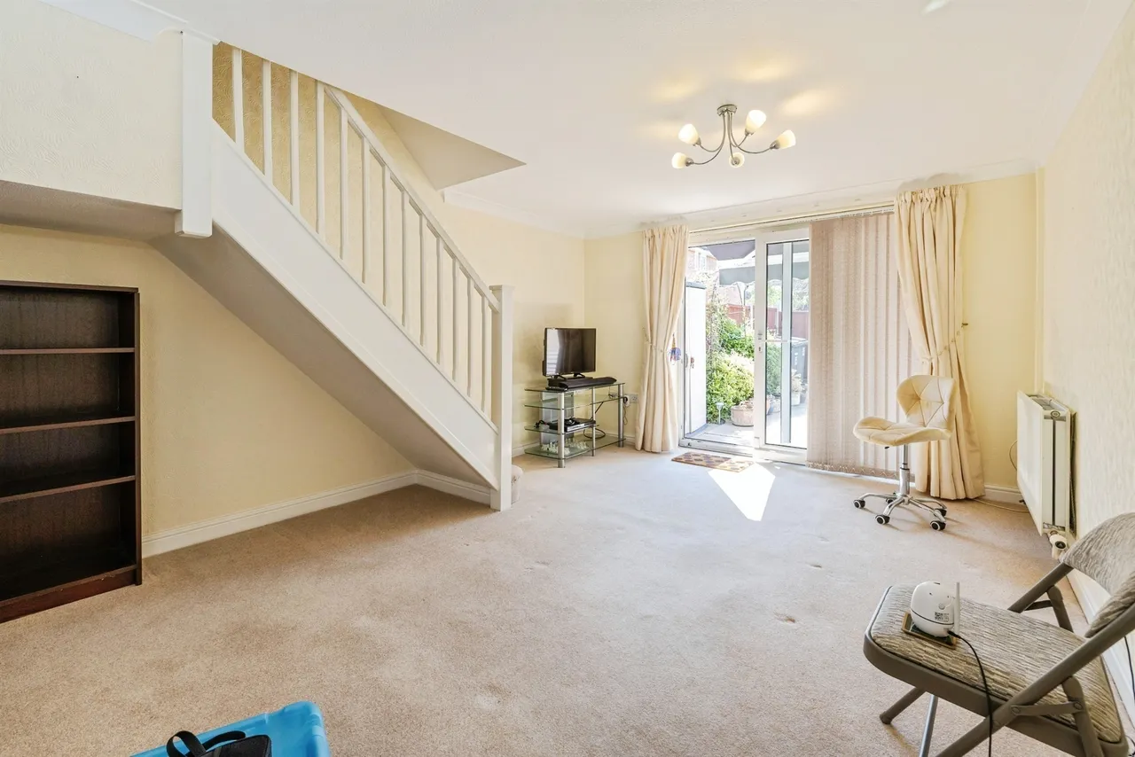 Old Chapel Road, Skellingthorpe, Lincoln, photo 2