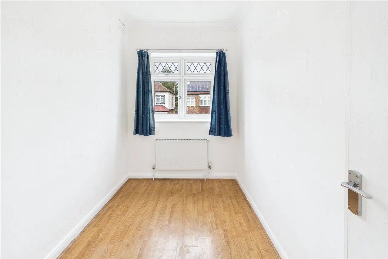 Romeyn Road, London, SW16, photo 10