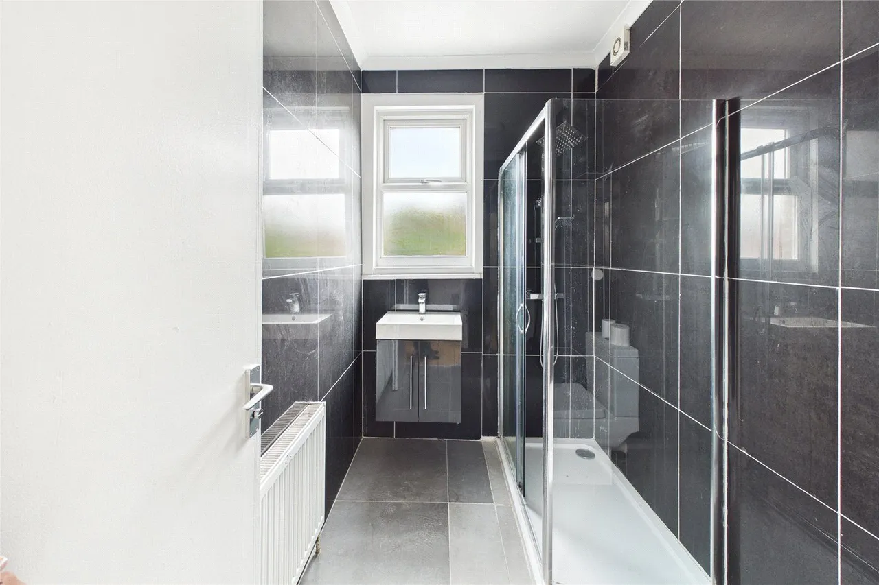 Romeyn Road, London, SW16, photo 13
