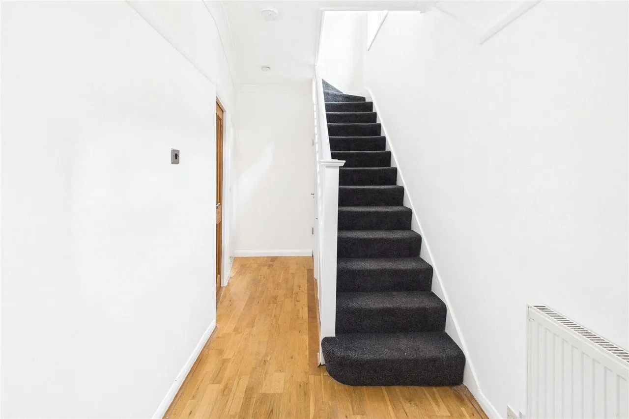 Romeyn Road, London, SW16, photo 15